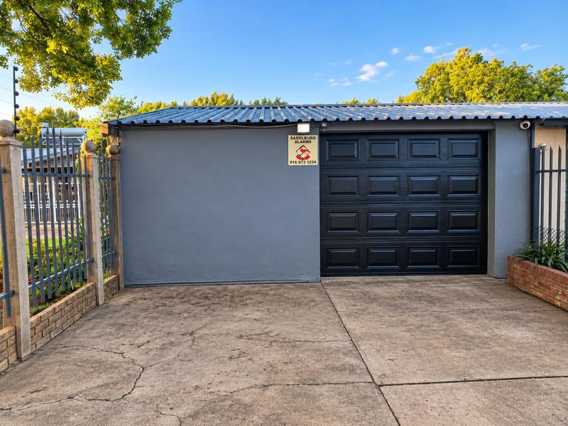3 Bedroom Property for Sale in Sasolburg Free State